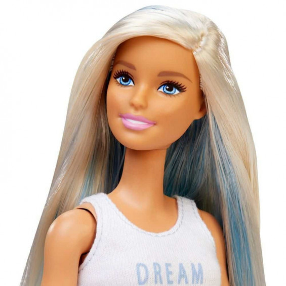 Barbie Fashionista Sueña Todo el Día