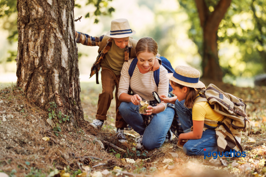 Explorar la Naturaleza con los Peques: Ideas para Conectar con Ellos Jugando